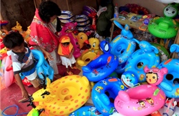 Indonesia siết chặt quản lý đồ chơi